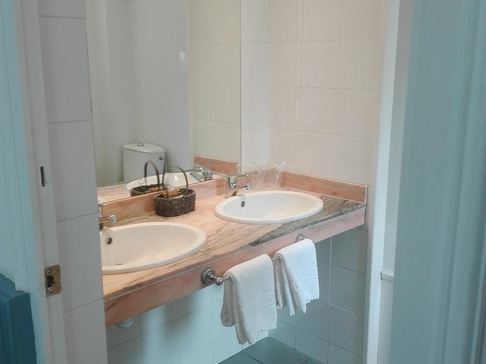 Hotel Xalet La Coromina Виладрау Екстериор снимка