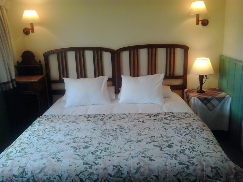 Hotel Xalet La Coromina Виладрау Стая снимка