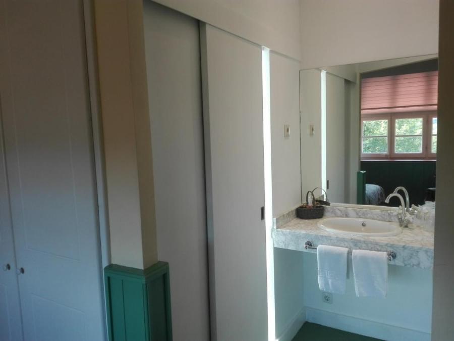 Hotel Xalet La Coromina Виладрау Екстериор снимка